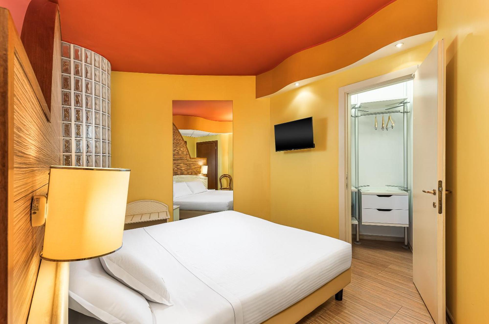 Welcome Hotel レニャーノ エクステリア 写真